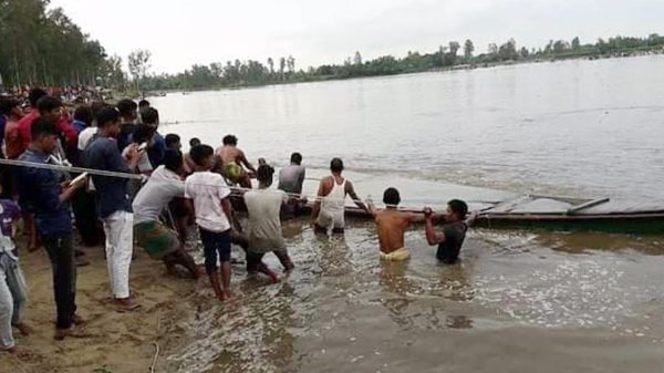 সুন্দরগঞ্জে নৌকা ডুবিতে নিখোঁজ ৩ আহত ২৫