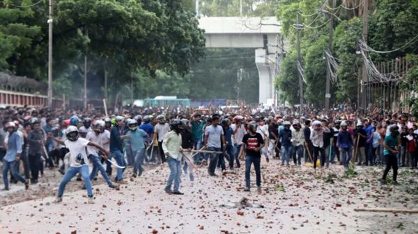 কোটা আন্দোলনকারী ও ছাত্রলীগের পালাপাল্টি কর্মসূচি আজ